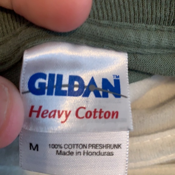 NWOTS Gildan Made in America Shirt - Picture 4 of 4